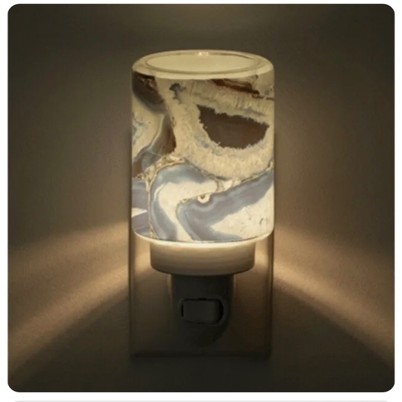 Scentsy blue agate mini warmer - Picture 3 of 3